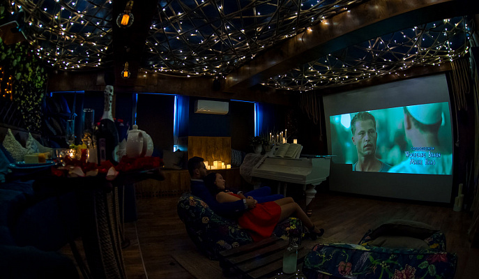 Романтическое свидание в кинотеатре в Иркутске. Ultra Подарки. Купить романтическое свидание в кинотеатре в Иркутске. Подарите самым близким незабываемые моменты и признайтесь в искренних чувствах. Сервис UltraPodarki.ru 8-800-505-95-30. Романтическое свидание в кинотеатре в Иркутске, свидание в Иркутске, свидание в кинотеатре, сертификат на свидание в кинотеатре, сертификат на свидание в Иркутске, купить свидание, купить свидание Иркутск, первое свидание, девушка свидание, хороший кинотеатре, романтический кинотеатре, романтический вечер, романтический ужин, романтические любимому, романтическая музыка