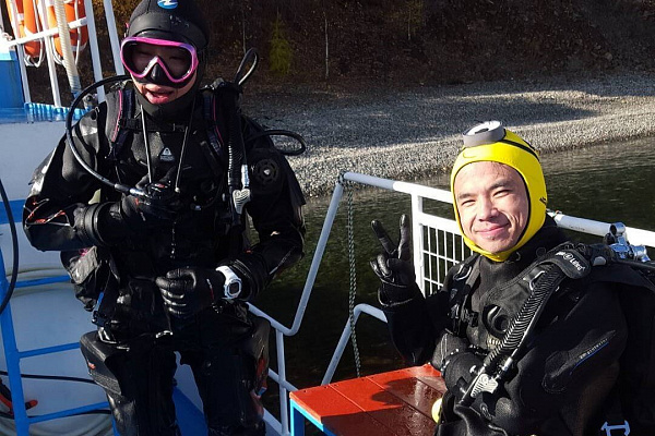 Дайвинг в Иркутске глубокое погружение с аквалангом. Ultra Подарки. Дайвинг. Купить дайвинг в Иркутске, обучение глубокому погружению, арендовать акваланг и подводное снаряжение. UltraPodarki.ru 8 800 505 95 30. дайвинг погружение Иркутск, подводное плавание Иркутск, дайвинг клуб Иркутск, подарочные сертификаты, глубокое погружение, погружение с аквалангом Иркутск, дайвинг центр Иркутск, купить дайвинг Иркутск