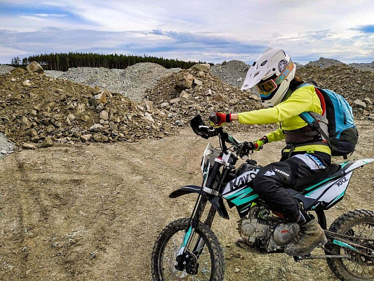 Катание на мотоцикле в Иркутске. ULTRA ПОДАРКИ. Купить катание на мотоцикле в Иркутске. Попробовав езду на мотоциклах, вы получите порцию адреналина и невероятные эмоции. Сервис: UltraPodarki.ru 8 800 505 95 30.. Катание на мотоцикле в Иркутске, прокат мотоциклов Иркутск, катание на мотоциклах, прокат мотоцикла, езда на мотоцикле Иркутск, езда на мотоцикле, мотопрогулка Иркутск, мотопрогулка, поездки на байке, личный мотоцикл, катание на мотоцикле, мотоциклетный шлем, увлечение поездками на мотоцикле, пристрастие к мотоциклам, сертификат на поездку на мотоцикле, прокатиться на мотоцикле, мото-транспорт, мото-треки, мото-поездки, езда на мотоцикле в Иркутске, катание на мотоцикле в Иркутске, мотоклуб в Иркутске
