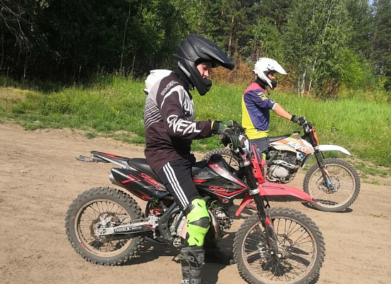 Катание на мотоцикле в Иркутске. ULTRA ПОДАРКИ. Купить катание на мотоцикле в Иркутске. Попробовав езду на мотоциклах, вы получите порцию адреналина и невероятные эмоции. Сервис: UltraPodarki.ru 8 800 505 95 30.. Катание на мотоцикле в Иркутске, прокат мотоциклов Иркутск, катание на мотоциклах, прокат мотоцикла, езда на мотоцикле Иркутск, езда на мотоцикле, мотопрогулка Иркутск, мотопрогулка, поездки на байке, личный мотоцикл, катание на мотоцикле, мотоциклетный шлем, увлечение поездками на мотоцикле, пристрастие к мотоциклам, сертификат на поездку на мотоцикле, прокатиться на мотоцикле, мото-транспорт, мото-треки, мото-поездки, езда на мотоцикле в Иркутске, катание на мотоцикле в Иркутске, мотоклуб в Иркутске
