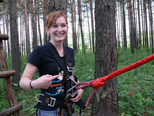 Роупджампинг - прыжки с верёвкой в Иркутске. Подарочные сертификаты Ultra Подарки. Роупджампинг в Иркутске - Экстремальный оригинальный подарок или подарочный сертификат на Роупджампинг - прыжки с верёвкой. Сервис UltraPodarki.ru 8-800-505-95-30. роупджампинг Иркутск, прыжок веревка Иркутск, роупджампинг, прыжок веревка, прыжок с веревкой, Подарок, подарочный сертификат, экстрим, экстремальный подарок