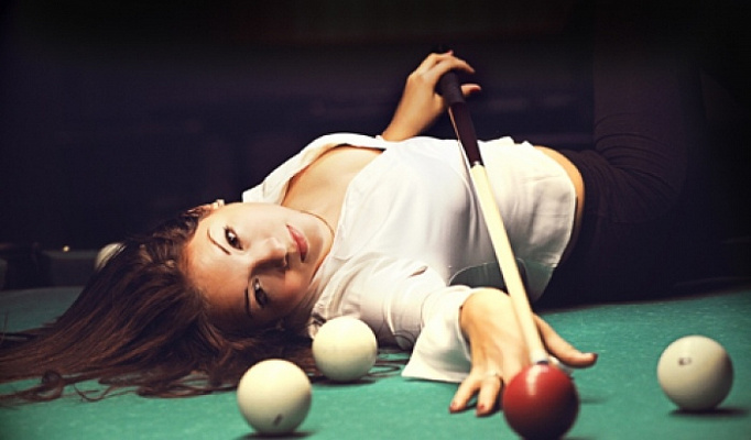 Игра в бильярд Иркутск.Ultra Подарки. Игра в бильярд Иркутск. Попробуйте настоящий бильярд, в бильярдном клубе. Сервис: UltraPodarki.ru 8 800 505 95 30. Игра в бильярд, игра в бильярд Иркутск, русский бильярд, русский бильярд Иркутск, бильярдный клуб, бильярдный клуб Иркутск, бильярд Иркутск, купить бильярд Иркутск