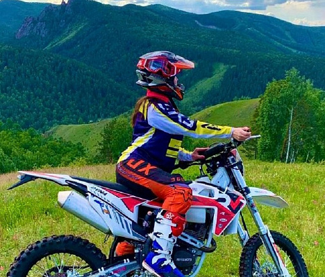 Катание на мотоцикле в Иркутске. ULTRA ПОДАРКИ. Купить катание на мотоцикле в Иркутске. Попробовав езду на мотоциклах, вы получите порцию адреналина и невероятные эмоции. Сервис: UltraPodarki.ru 8 800 505 95 30.. Катание на мотоцикле в Иркутске, прокат мотоциклов Иркутск, катание на мотоциклах, прокат мотоцикла, езда на мотоцикле Иркутск, езда на мотоцикле, мотопрогулка Иркутск, мотопрогулка, поездки на байке, личный мотоцикл, катание на мотоцикле, мотоциклетный шлем, увлечение поездками на мотоцикле, пристрастие к мотоциклам, сертификат на поездку на мотоцикле, прокатиться на мотоцикле, мото-транспорт, мото-треки, мото-поездки, езда на мотоцикле в Иркутске, катание на мотоцикле в Иркутске, мотоклуб в Иркутске
