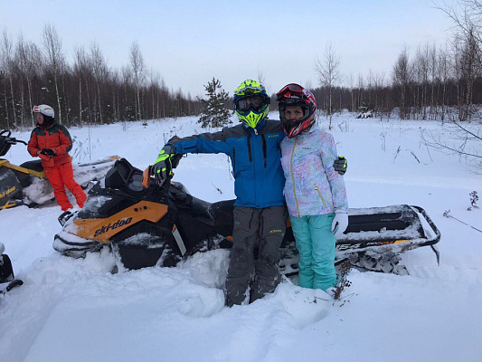 Катание на снегоходах в Иркутске в подарок. Сервис Ultra Подарки
. Подарочный сертификат на катание на снегоходах в Иркутске с друзьями. Закажите прокат снегоходов в подарок для мужчины по привлекательным ценам. Живописные маршруты для езды на снегоходах это отличная возможность активного отдыха. Сервис UltraPodarki.ru 8 800 505 95 30. катание на снегоходах, подарочный сертификат на катание на снегоходе, прокат снегоходов, прокат снегоходов Иркутск, катание на снегоходах Иркутск, езда на снегоходе